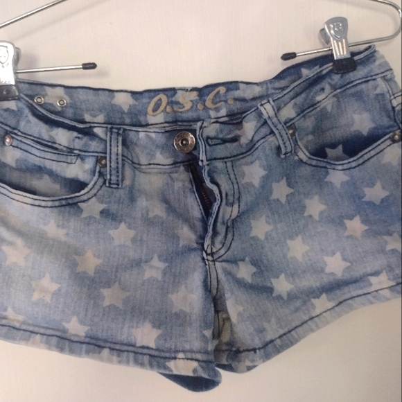 O.S.C Denim Cotton Blend Stretch Shorts - Picture 3 of 6